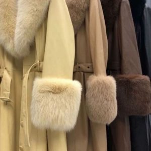 Exile pearl necklace